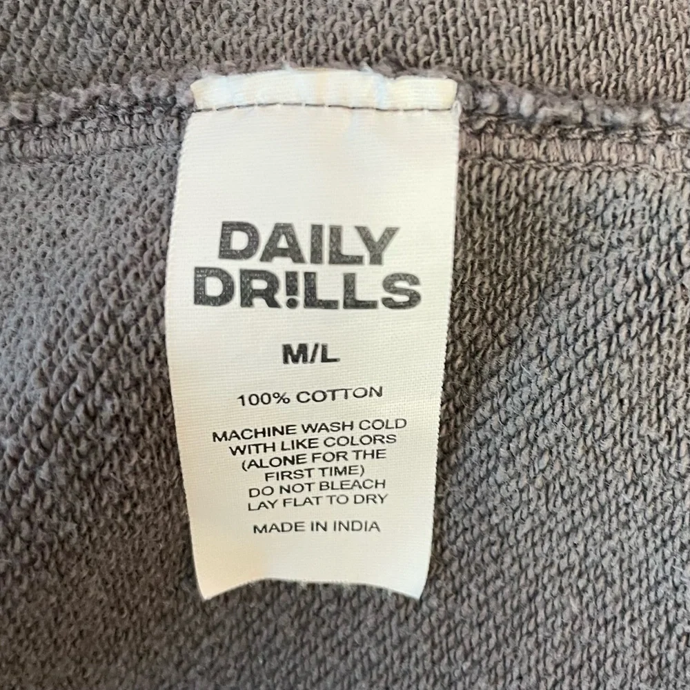 Daily Drills Oversized Crew Neck Sweatshirt Unisex M/L Vintage Black - Picture 15 of 15